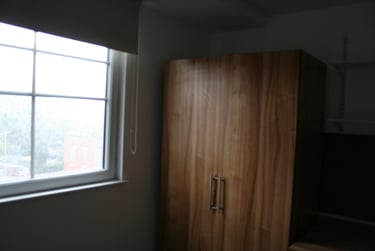 4 bed flat, Vaughan Way, City Centre, Leicester, LE14SH - Image 3