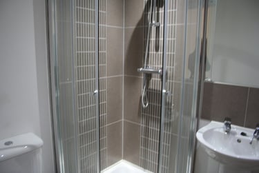 4 bed flat, Vaughan Way, City Centre, Leicester, LE14SH - Image 4
