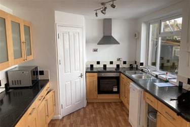 6 bed house, Argyle road, London road, Brighton, BN14QA - Image 2