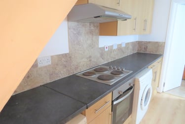 7 bed house, Ditchling rise, London road, Brighton, BN14QN - Image 4