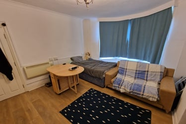 1 bed house, Sackville Road, Kingsway, Brighton, BN33WE - Image 3