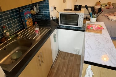1 bed flat, Sackville Road, Hove station, Brighton, BN33WE - Image 4
