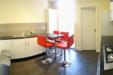 5 bed house, Cranborne Road, Wavertree, Liverpool, L152HX - Image 4