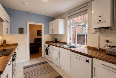 5 bed house, Well Street, Basford, Newcastle, ST51BP - Image 7