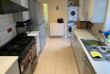 6 bed house, Ashford Street, Shelton, Stoke, ST42EH - Image 5