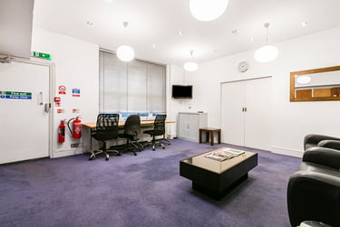 1 bed flat, Glendower Place, South Kensington, London, SW73DU - Image 11