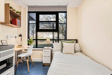 1 bed studio, Star Lane, Canning Town, London, E164RG - Image 3