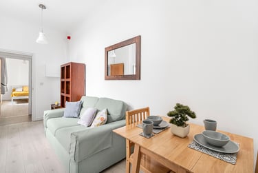 1 bed flat, Glendower Place, South Kensington, London, SW73DU - Image 5