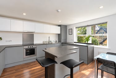 6 bed flat, Broomhall Road, Broomhall, Sheffield, S102DN - Image 2