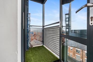 7 bed flat, 8 Portland Lane, City centre, Sheffield, S14DG - Image 4