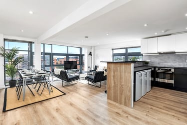 7 bed flat, 8 Portland Lane, City centre, Sheffield, S14DG - Image 1