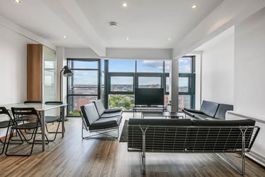 4 bed flat, 8 Portland Lane, City Centre, Sheffield, S14DG - Image 1