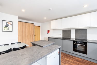 7 bed flat, Broomhall Road, Broomhall, Sheffield, S102DN - Image 9