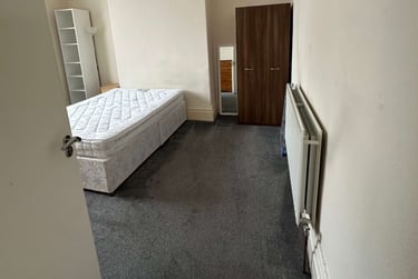 6 bed house, Brudenell Road, Hyde park, Leeds, LS61JD - Image 5