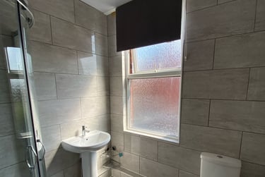 6 bed house, Royal park road, Hyde park, Leeds, LS61HW - Image 3