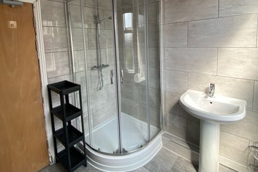 6 bed house, Royal park road, Hyde park, Leeds, LS61HW - Image 8