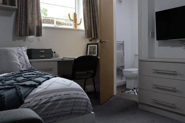 2 bed flat, Clarendon Street, City centre, Nottingham, NG15HR - Image 1