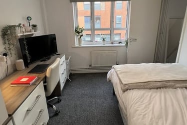 6 bed house, Russell street, Near university, Nottingham, NG74GT - Image 5