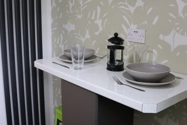 2 bed flat, Clarendon Street, City centre, Nottingham, NG15HR - Image 2