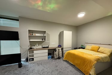 1 bed studio, Alfreton Road, Radford, Nottingham, NG73NN - Image 2