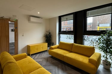 1 bed studio, Alfreton Road, Radford, Nottingham, NG73NN - Image 13