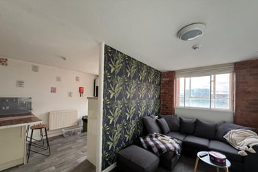 4 bed flat, Gamble street, Arboretum, Nottingham, NG74GU - Image 1