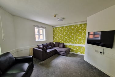 6 bed flat, Russell street, Arboretum, Nottingham, NG74GT - Image 2