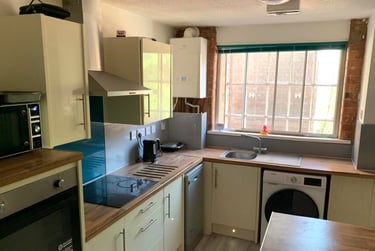 4 bed flat, Gamble street, Arboretum, Nottingham, NG74GU - Image 2