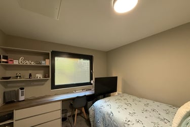 1 bed studio, Alfreton Road, Radford, Nottingham, NG73NN - Image 2