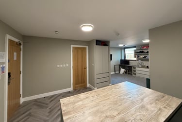 1 bed studio, Alfreton Road, Radford, Nottingham, NG73NN - Image 10