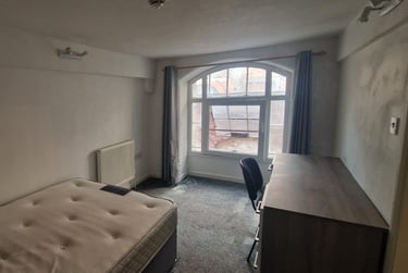 2 bed flat, Gamble Street, Radford, Nottingham, NG74GU - Image 5