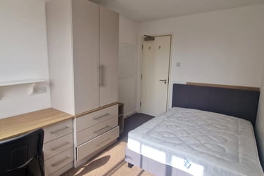 4 bed flat, Gamble street, Arboretum, Nottingham, NG74GU - Image 6