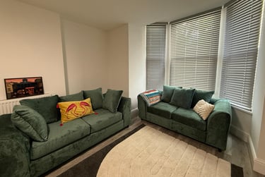6 bed house, Clarendon Street, Arboretum, Nottingham, NG15HS - Image 3