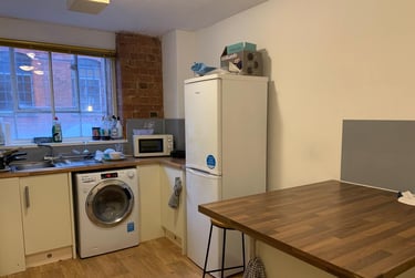 4 bed flat, Gamble street, Arboretum, Nottingham, NG74GU - Image 2
