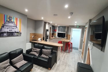 7 bed house, Clarendon Street, Arboretum, Nottingham, NG15HQ - Image 1