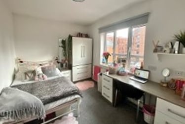 6 bed flat, Russell  street, Arboretum, Nottingham, NG74GT - Image 2