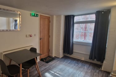 1 bed flat, Gamble Street, Arboretum, Nottingham, NG74GU - Image 3