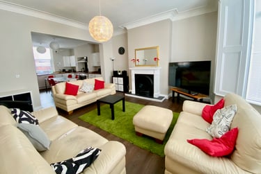 6 bed house, Brighton Grove, Fenham, Newcastle, NE45NT - Image 1
