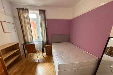 7 bed house, Wrentham Estate, Mount Pleasant, Exeter, EX46ND - Image 7