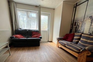 4 bed house, Downs Rd, Downs road, Canterbury, CT27TN - Image 2