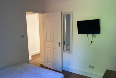 4 bed house, Iddesleigh Road, Mount Pleasant, Exeter, EX46LY - Image 5