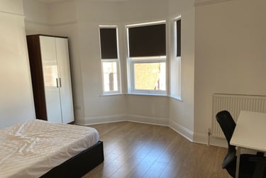 4 bed house, Priory Road, Mount Pleasant, Exeter, EX47AU - Image 5