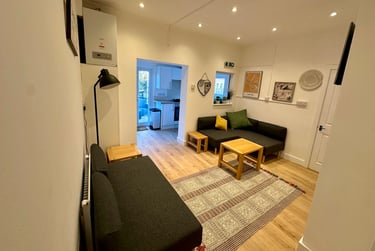 5 bed house, Talbot Road, Southsea, Portsmouth, PO40HG - Image 2
