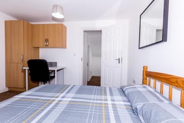 5 bed house, Grenville Road, Southsea, Portsmouth, PO40EA - Image 5