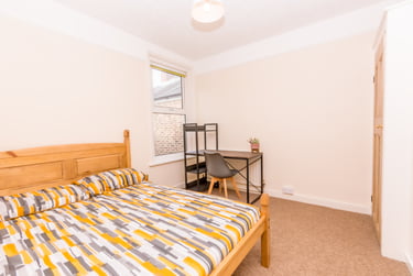 4 bed house, Bramble Road, Southsea, Portsmouth, PO40DT - Image 3