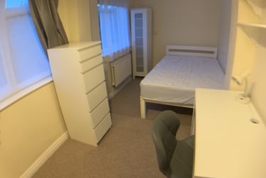 6 bed house, Beaconsfield rd, Near university, Canterbury, CT27LH - Image 11