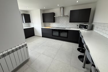 6 bed flat, Barrique Road, Dunkirk, Nottingham, NG72RP - Image 5