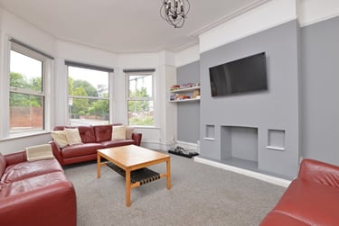 9 bed house, Polsloe Road, Mount pleasant, Exeter, EX12NF - Image 1