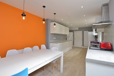 9 bed house, Polsloe Road, Mount pleasant, Exeter, EX12NF - Image 4