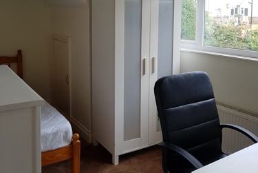5 bed house, Nyetimber Hill, Moulsecoomb, Brighton, BN24TL - Image 9